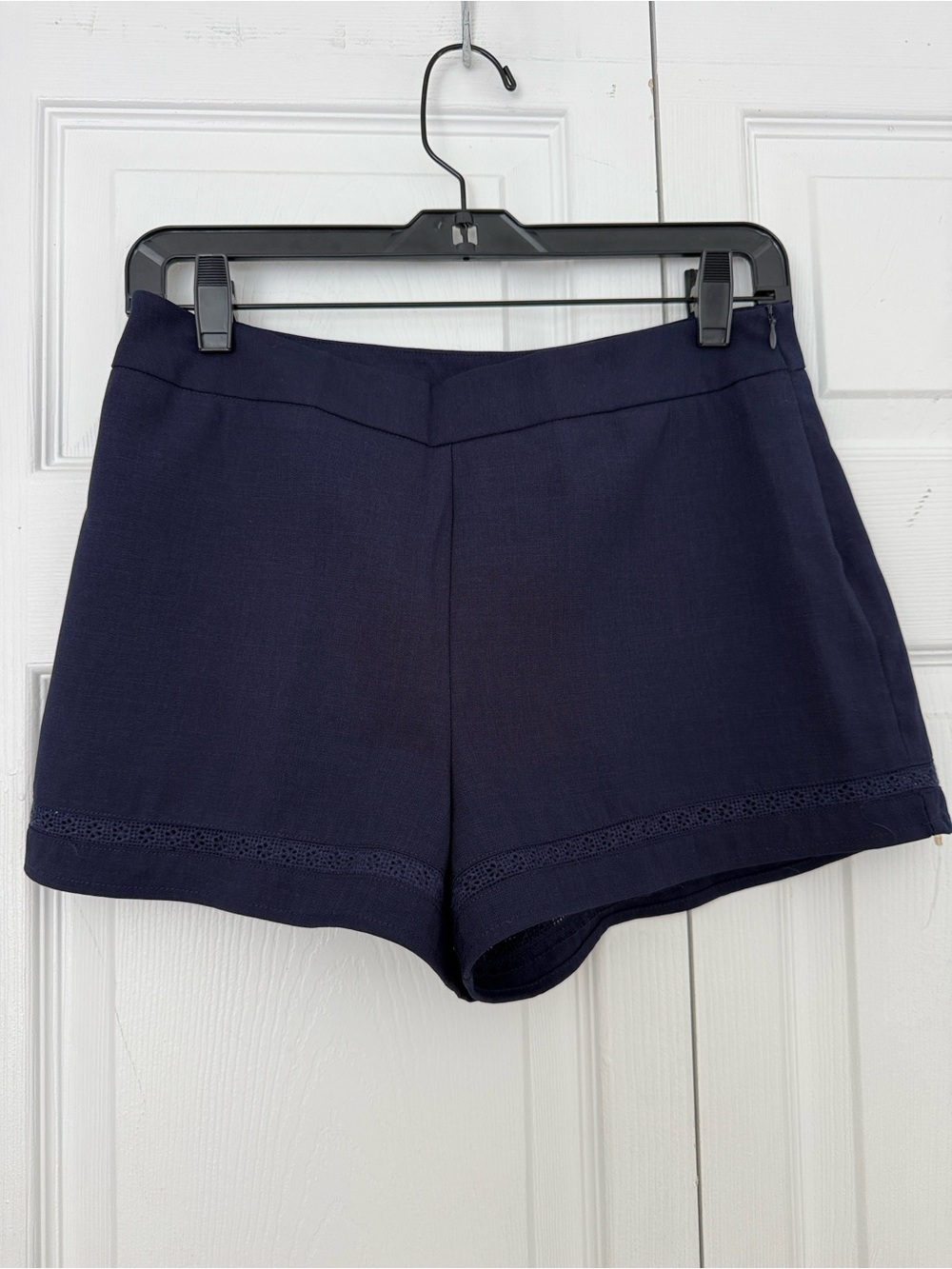 Under Skies Navy Lace-Trim Dress Shorts Size S